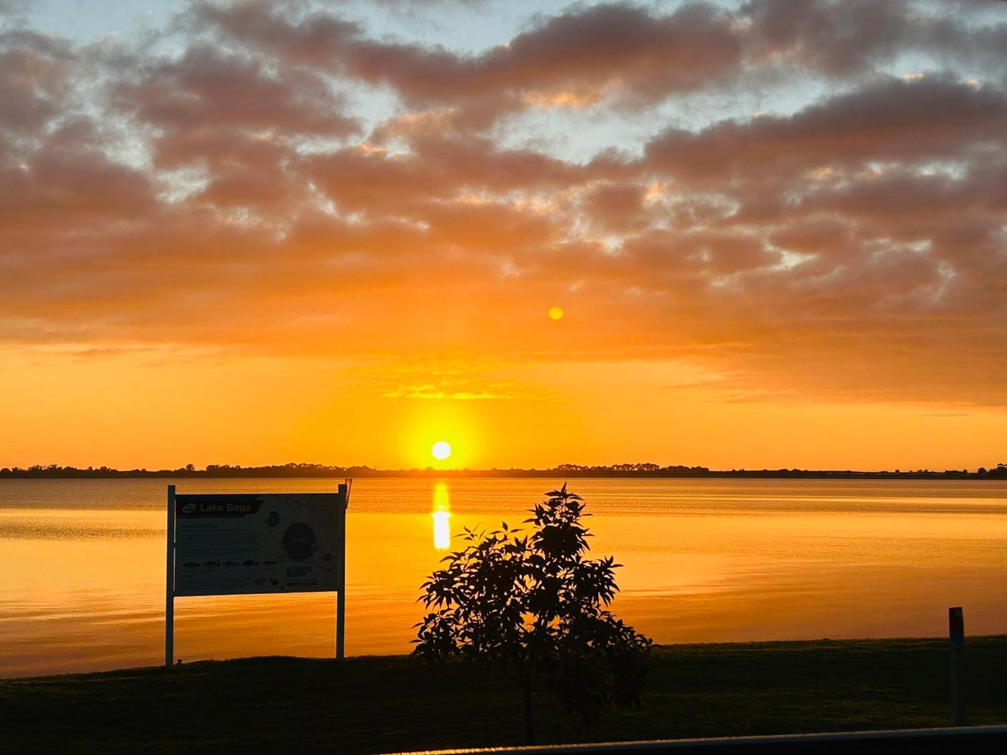Lake Boga Caravan Park Exterior photo